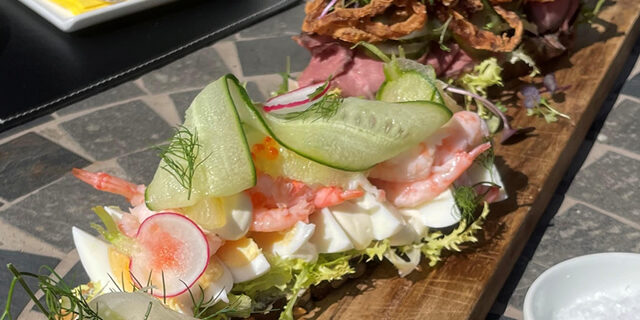 Frokostmenuen hos Restaurant Oven Vande